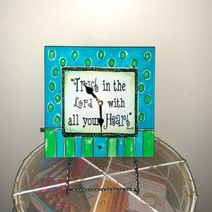 Trust in the Lord Clock Pre owned 6 x 6